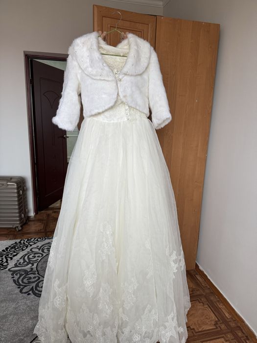 Продам свадебное платье