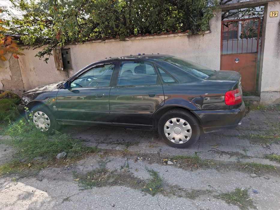 Audi a5 b5 1.8 (ADR) 125кс.+ газова за части