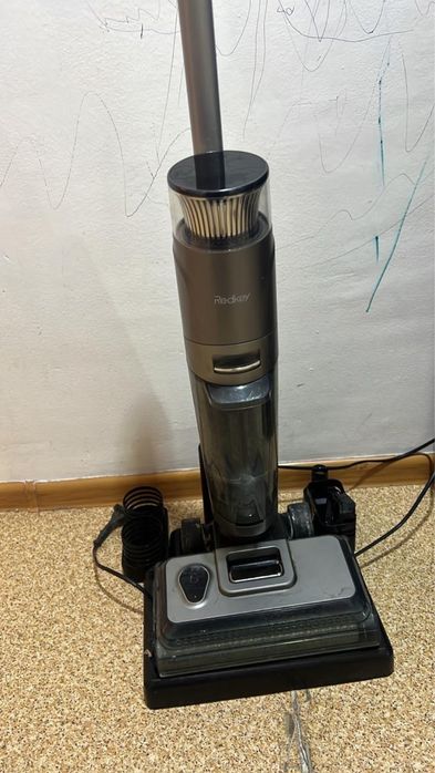 Срочно продам пылесос ручной