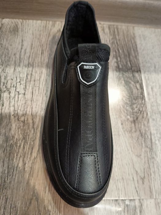 Ботинки размер 42