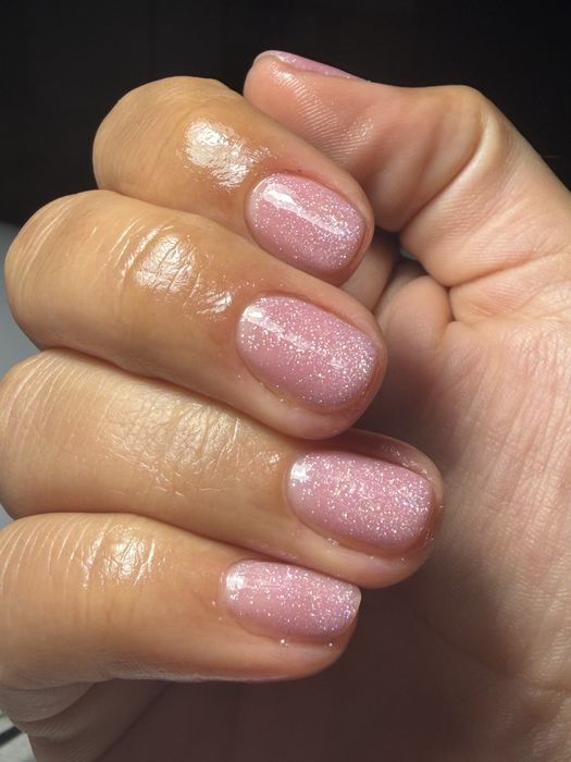 Aplic unghii cu gel\ semi