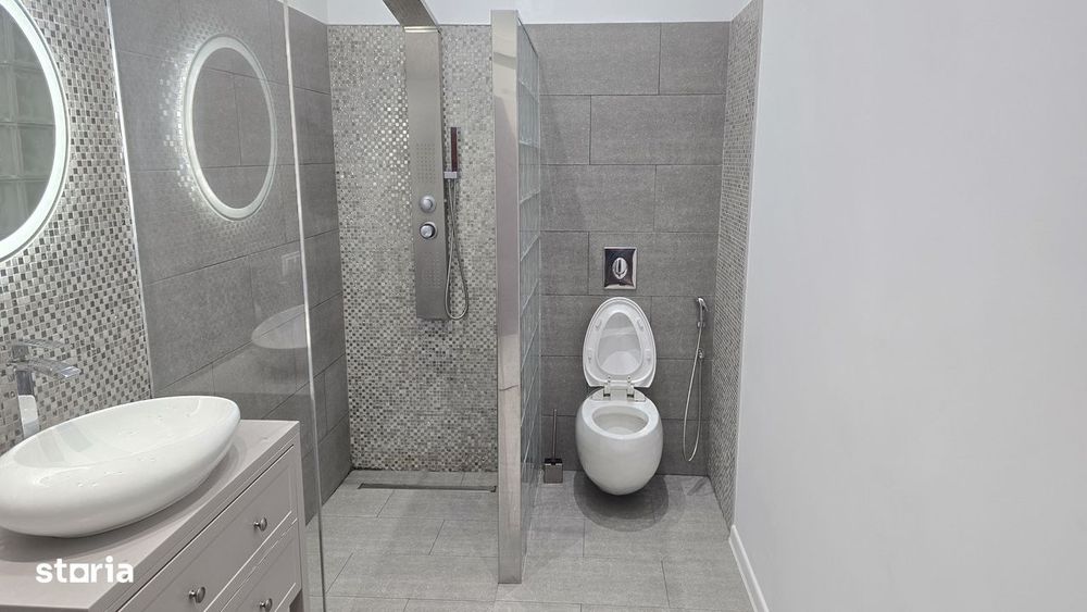 Inchiriez apartament 2 camere in Deva, zona ultracentrala, etaj 1,