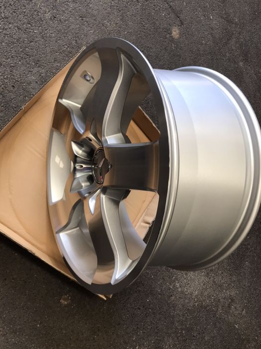 Джанти Мерцедес Вито W447 W639 Mercedes 63 АМГ Lorinser C E S CLS V R класа 4 матик Brabus 5X112 not oem джанти Брабус Лоринзер 18 цола V класа Вито