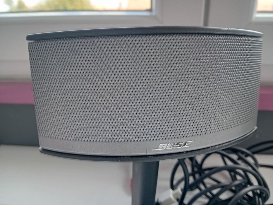 Boxe sarelit Bose