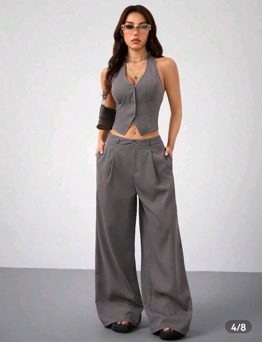 Дамски комплект елек и панталон