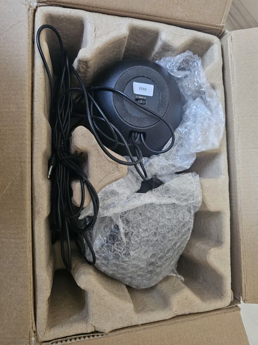 Суббуфер със тонколонки