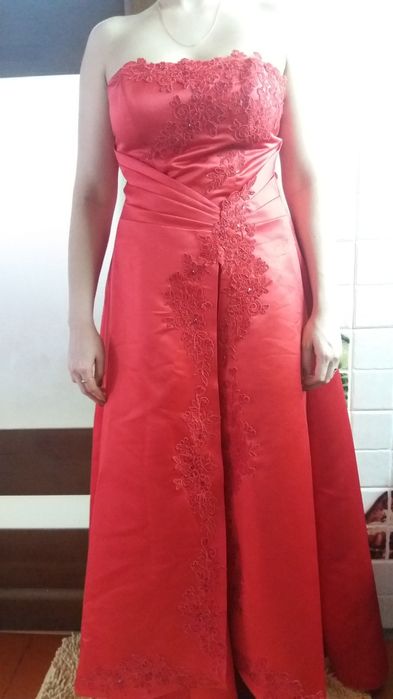 Платье (выпускное, вечернее)