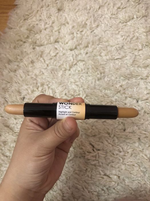 Nyx контуринг и хайлайтер два в 1