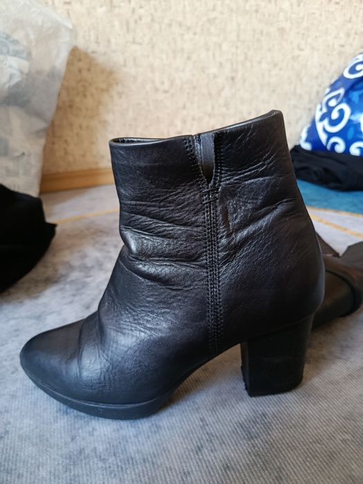 Продам сапожки весна-осень