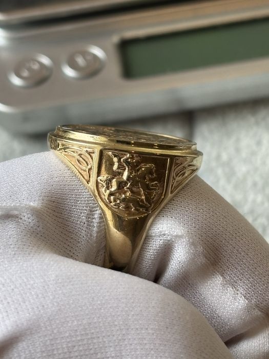 Златен пръстен с Монета св. Георги 14к