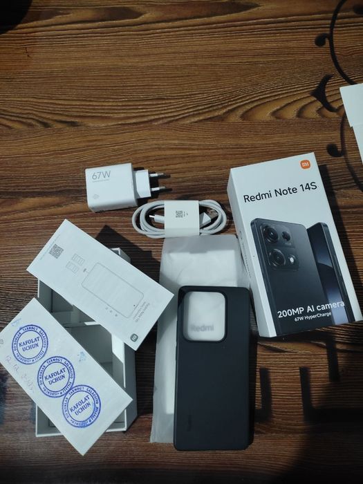 Redmi Note 14s 8/256 GB, full komplekt, holati yaxshi