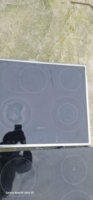 Индукционен котлон