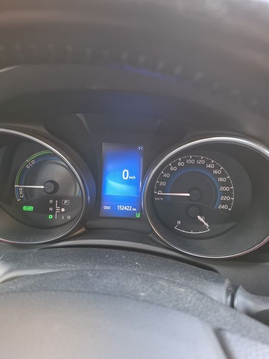 Toyota Auris 2018 година автоматик, хибрид,газ, бензин