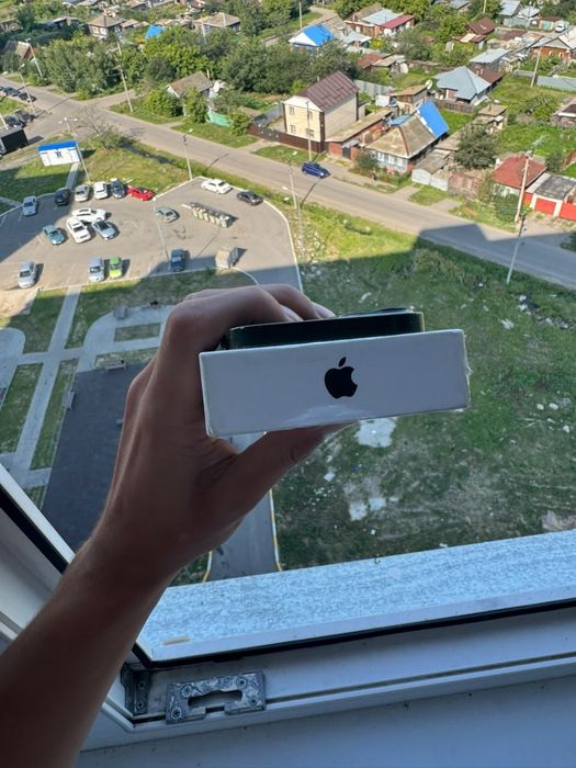Iphone 13  128gb  акб 100%