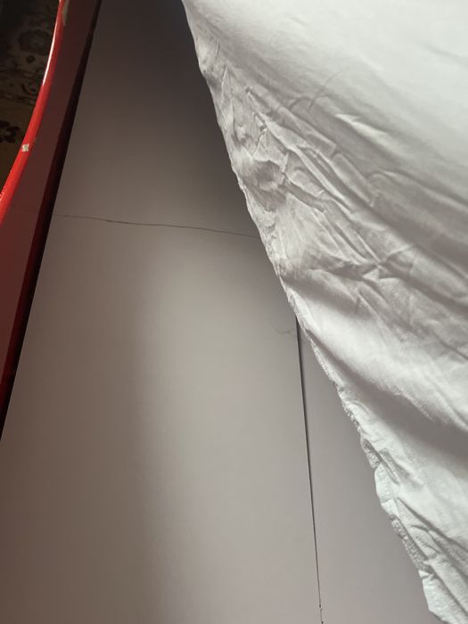 Машина кровать срочна продам