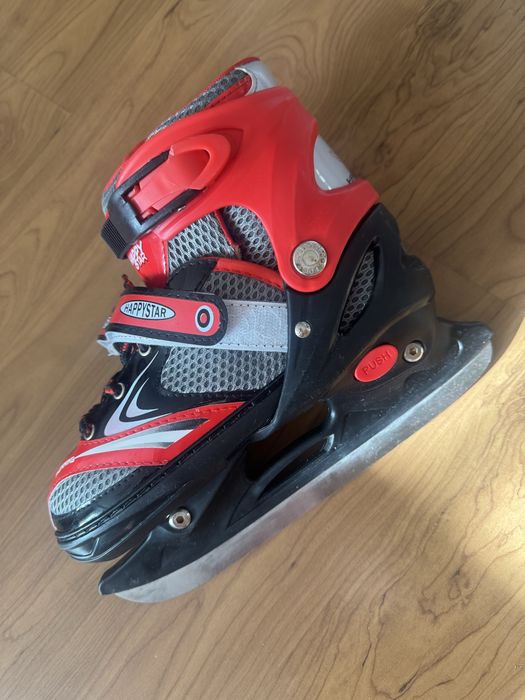 Продаются коньки