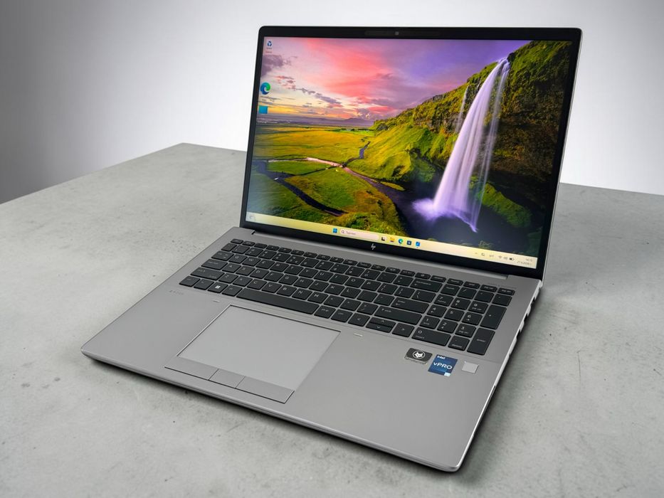 HP Zbook Fury 16" G9 4k+ 120Hz i9-12950HX 128RAM 2TBSSD RTX A5500 16GB