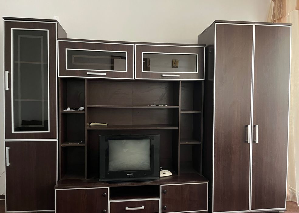 Inchiriez apartament cu 2 camere, zona Olari