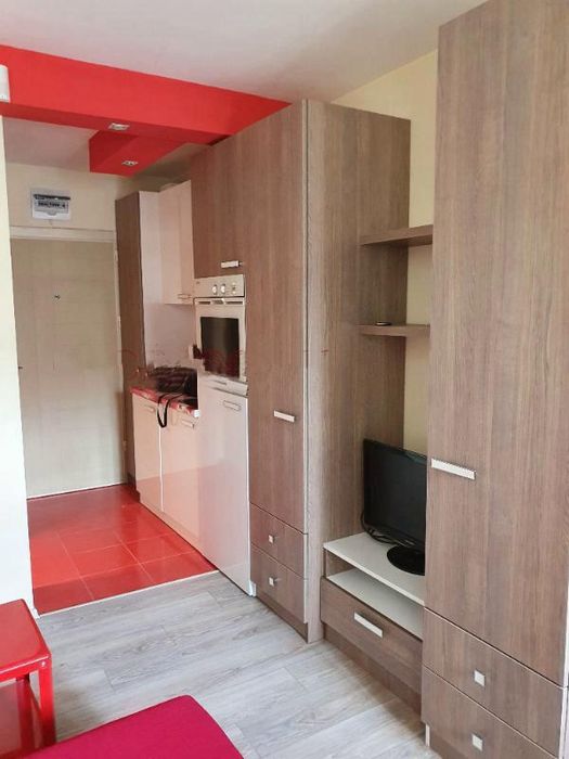 Дава се под наем Едностаен апартамент в София, Студентски град - 34 кв.м за 450 € - Снимка #2