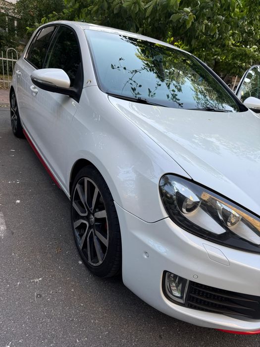 VOLKSWAGEN Golf 2012 — imagine 4