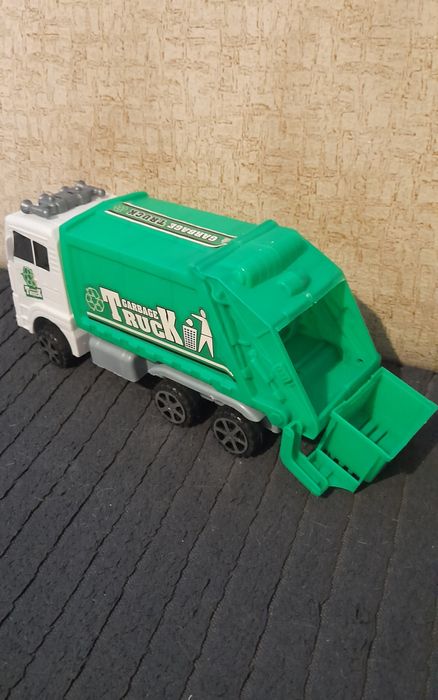 Игрушки для мальчика