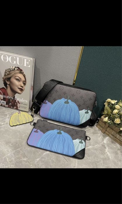 Барсетки Louis Vuitton