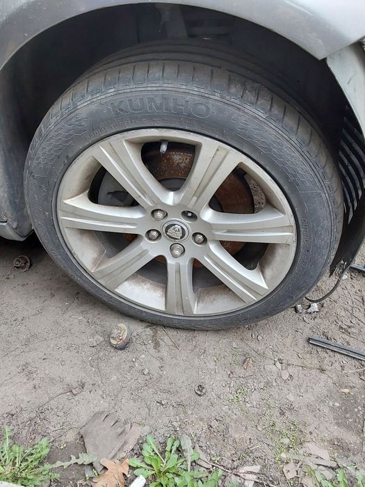 Set 4 jante R18 jaguar xf in stare buna cu  anvelope vara dot 2021