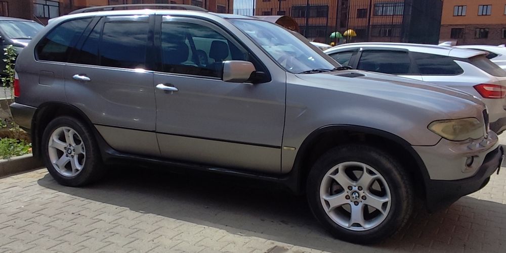 Продается BMB  X5 2005 года
