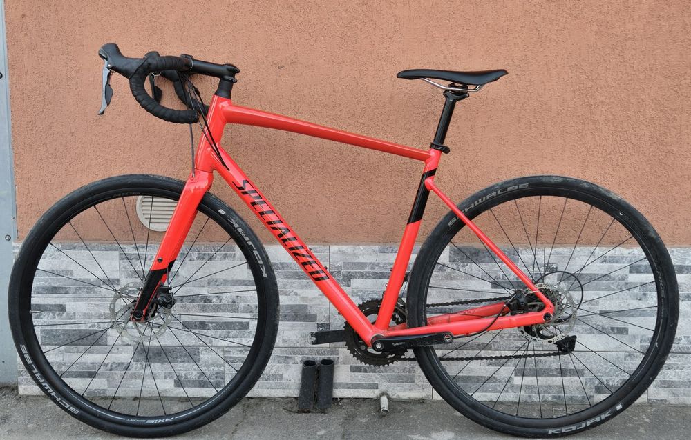 Vând gravel specialized diverge