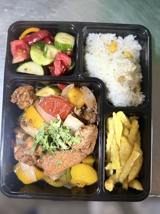 Доставка еды. завтрак, обед и ужин