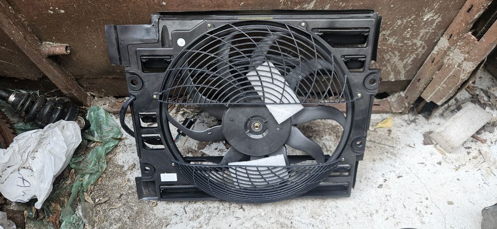 Перка за климатик за BMW E39 4 pin