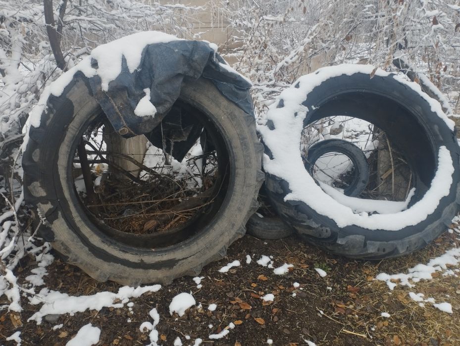 Шины старые 2000