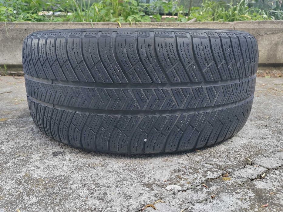 255/45/19 1бр.Michelin Зимна гума