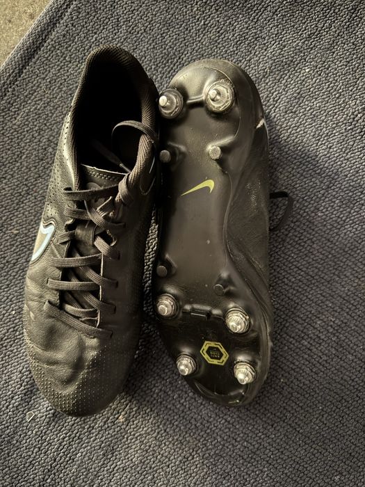 crampoane ghete fotbal nike tiempo