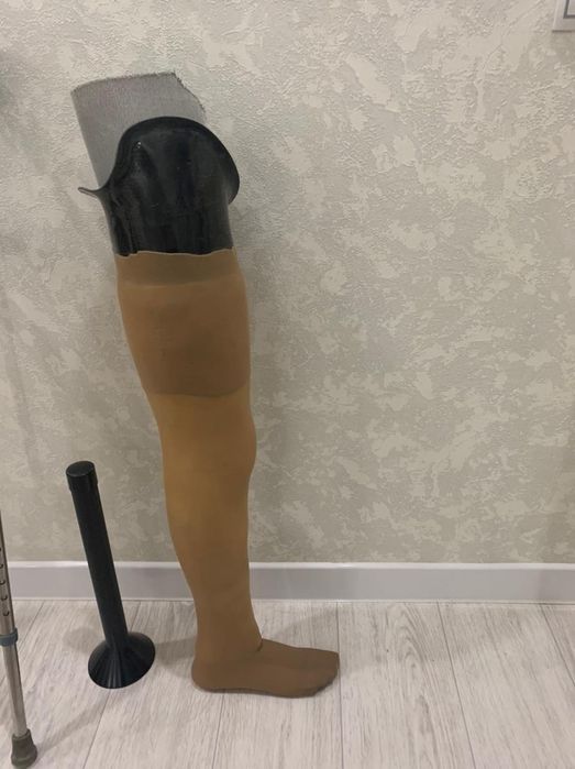 Протез правой ноги