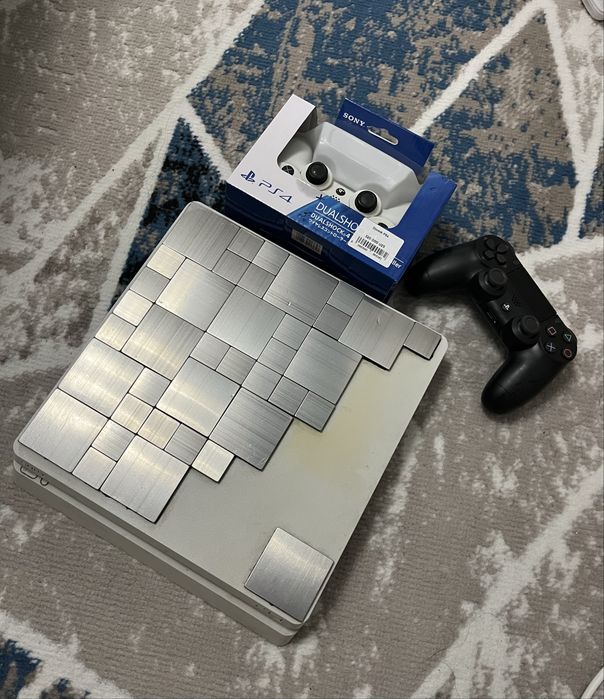 Sony PlayStation 4 Slim