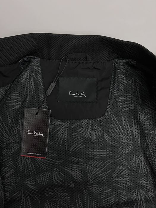 Ветровка от Pierre Cardin