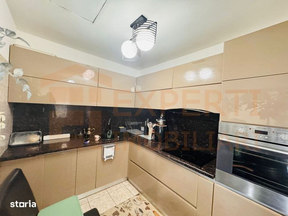 Casa renovata, ideala pentru familie – zona Bratianu