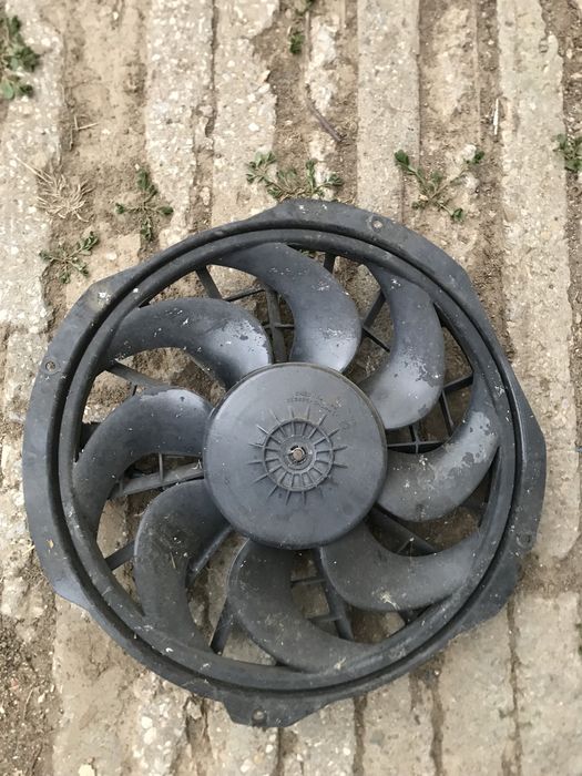 Части за bmw е36 купе 318 is