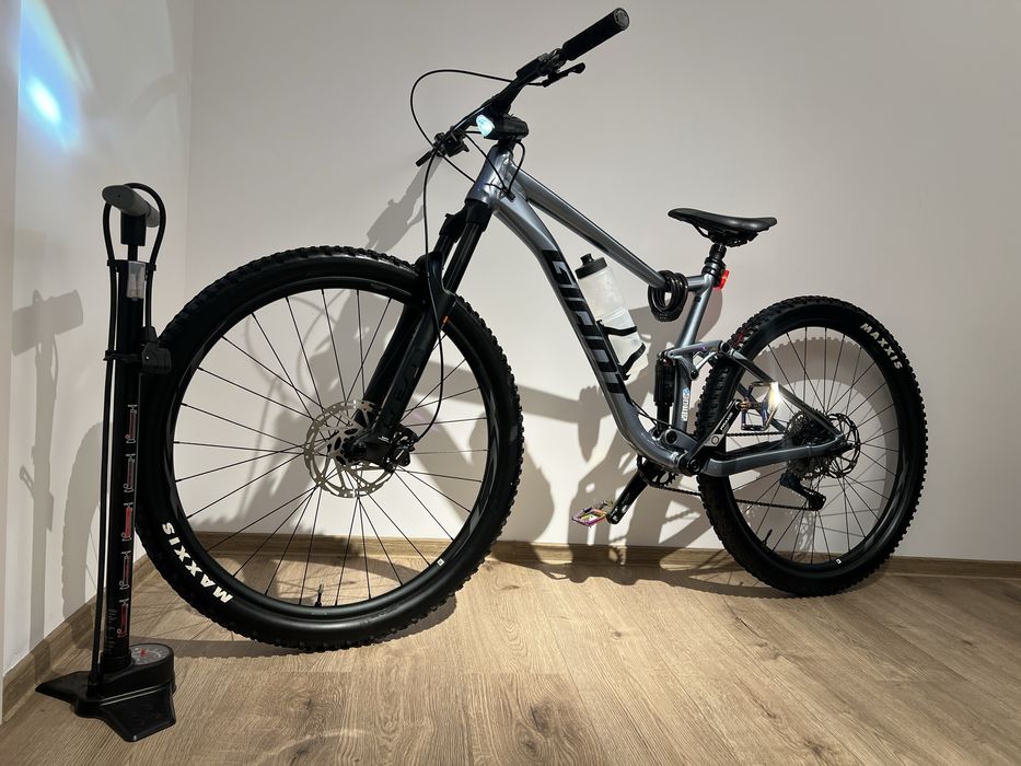 Bicicleta GIANT Stance L / 29”