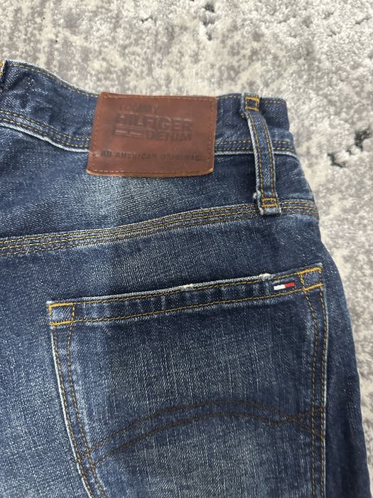 Blugi tommy hilfiger barbati