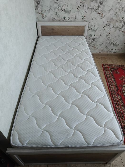 Кровать односпальный