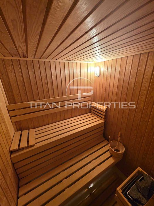 Триетажна къща в Цигов чарк