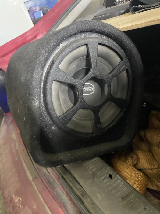 Сабвуфер продам