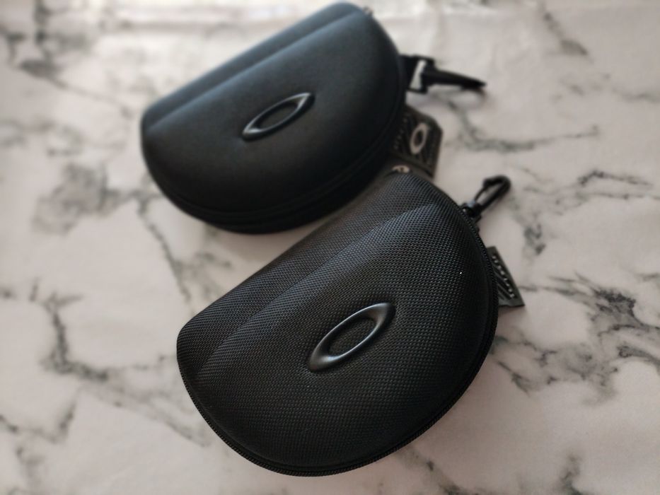 Очки солнцезащитные Oakley