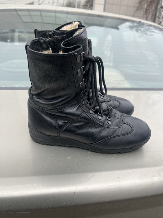 Продам зимние Берцы б/у