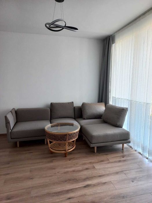 Дава се под наем Едностаен апартамент в к.к. Св.Св. Константин и Елена - 45 кв.м за 700 € - Снимка #1