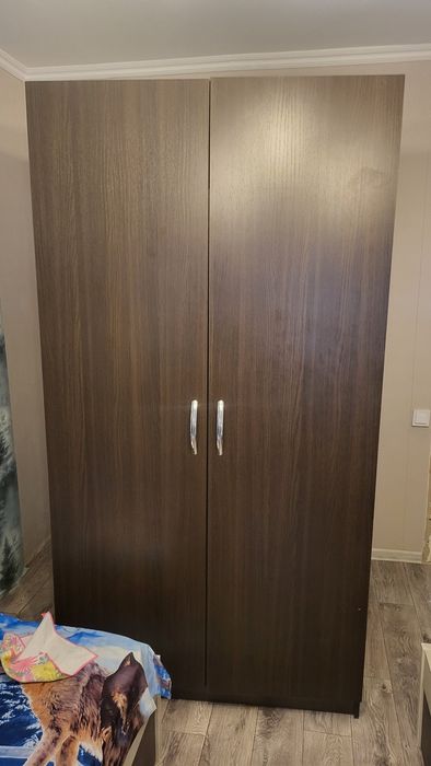 Продам шкаф для одежды