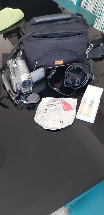Продам Камеру canon pal MYX330i