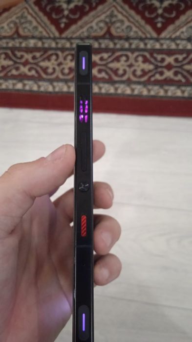 Продам игровой или  обмен на айфон